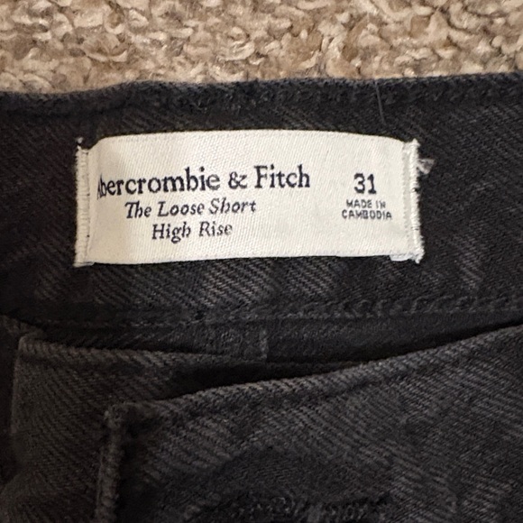 NWT Abercrombie Loose Short High Rise - Picture 4 of 5